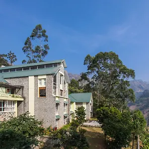 **** Hotel Devonshire Greens - The Leisure And India